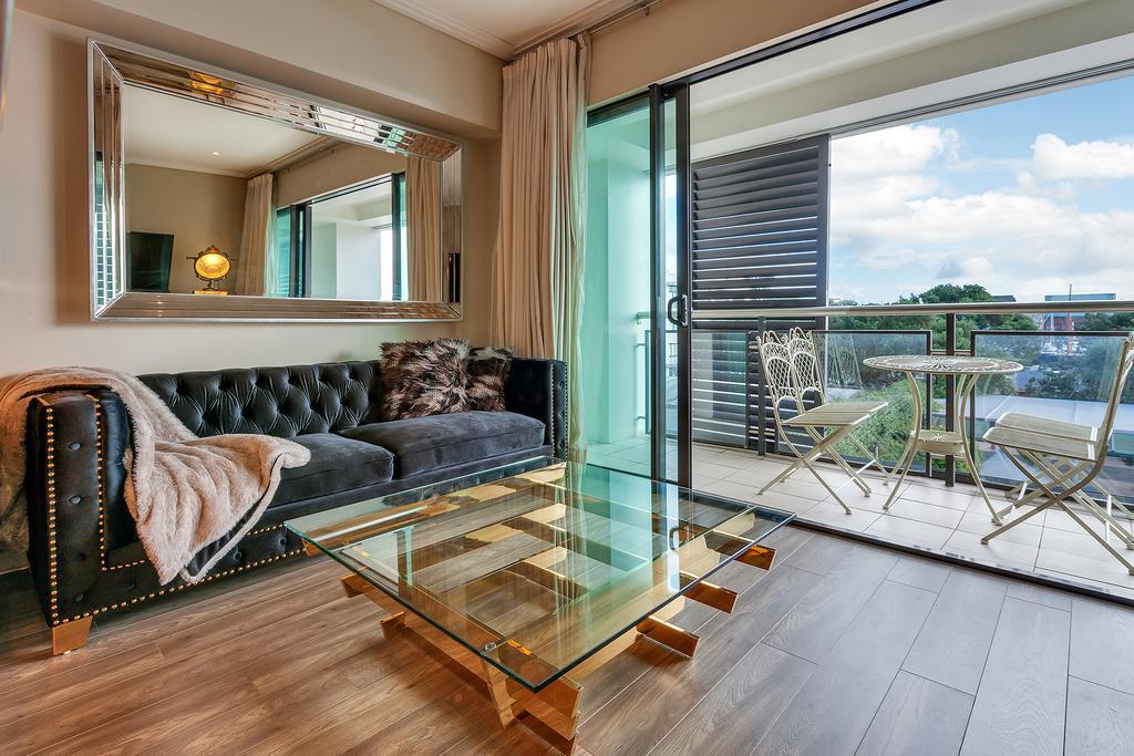 Cbd Viaduct Harbour Resort Окленд Екстер'єр фото