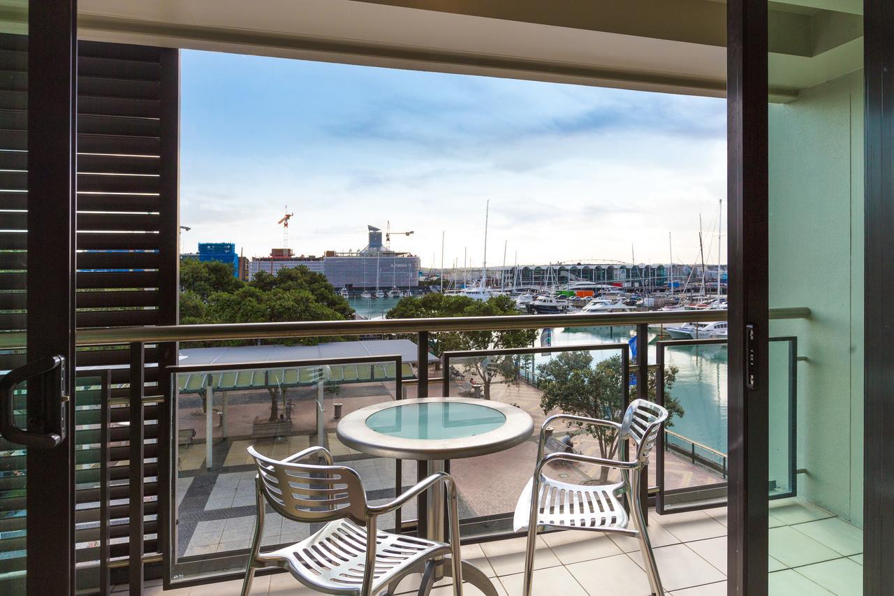 Cbd Viaduct Harbour Resort Окленд Екстер'єр фото