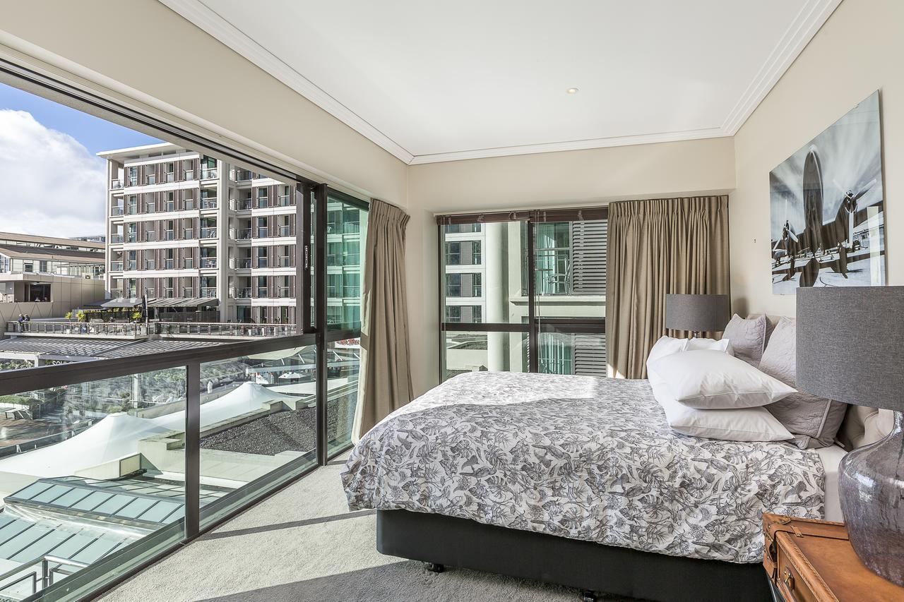 Cbd Viaduct Harbour Resort Окленд Екстер'єр фото